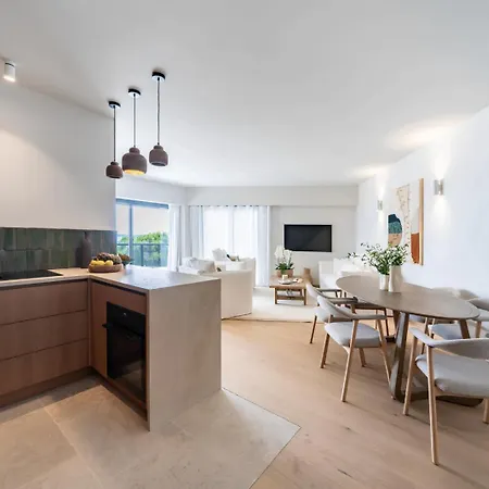 Amazing 2br Renovated - Sea View - Palm